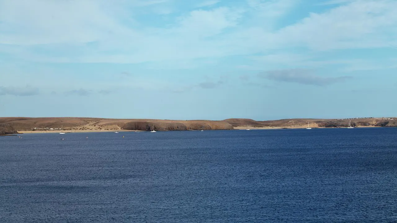 Botel Yaku Wayra Charter Hotel Playa Blanca